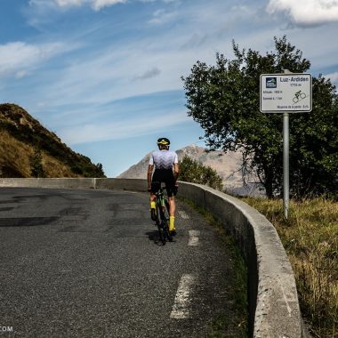 Jalonnement kilométrique des cols