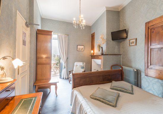 LOGIS HOTEL LE BEAU SITE