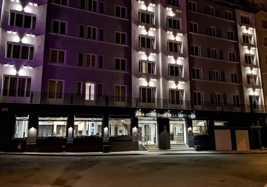 HÔTEL NOTRE DAME DE LA SARTE