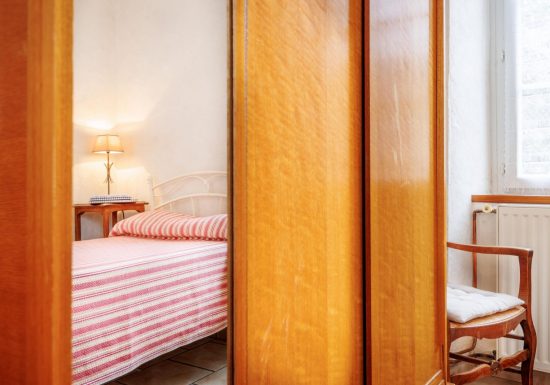 APPARTEMENT 1 DANS MAISON