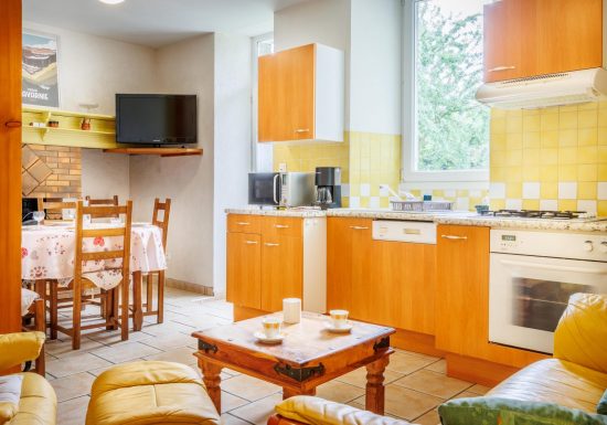 APPARTEMENT 1 DANS MAISON