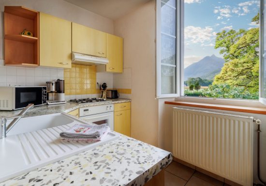 APPARTEMENT DANS MAISON (N°3)