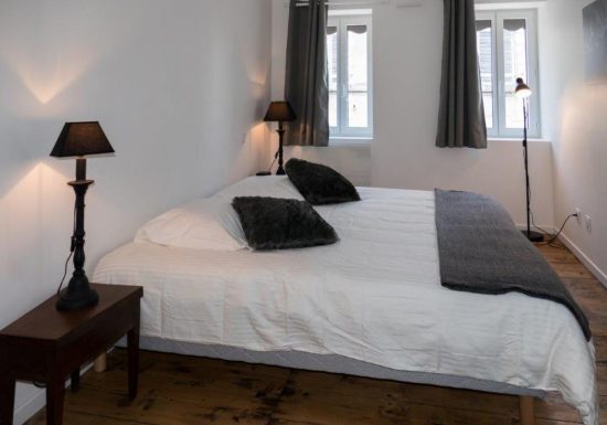 RÉSIDENCE AUX DEUX PICS – APPARTEMENT LE MONNÉ