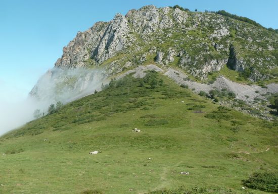 Le Tour de la cabane et le col de Bazès