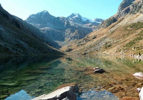 Lac et refuge d&rsquo;Estom