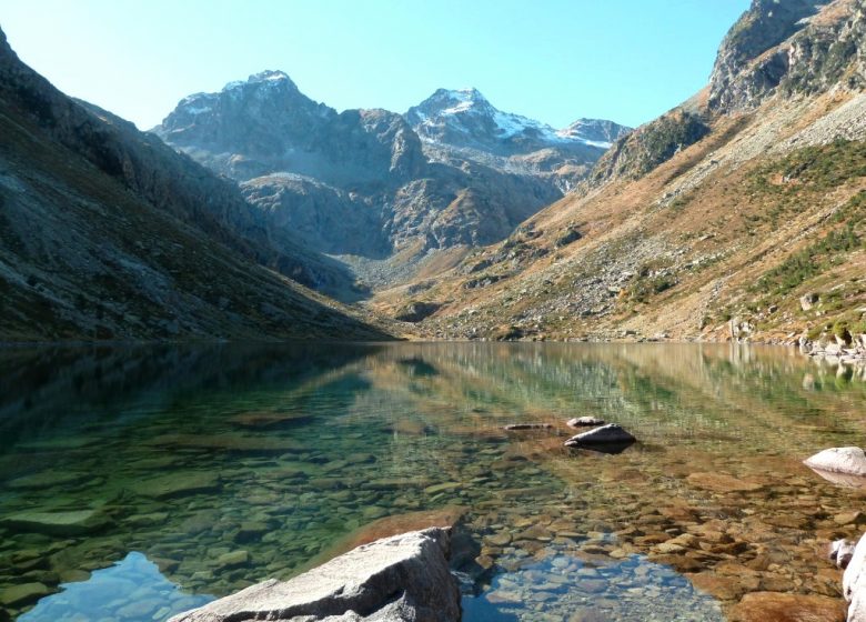 Lac et refuge d’Estom