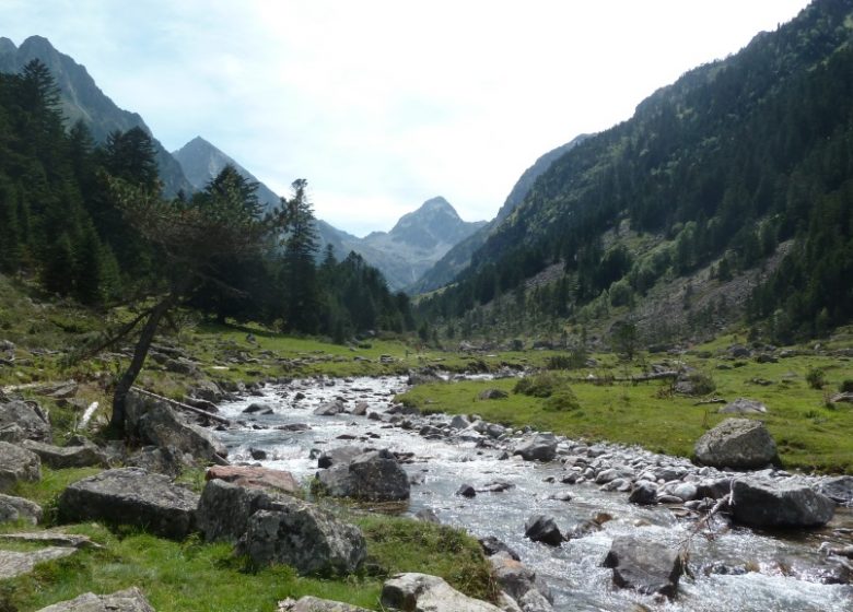 Lac et refuge d’Estom