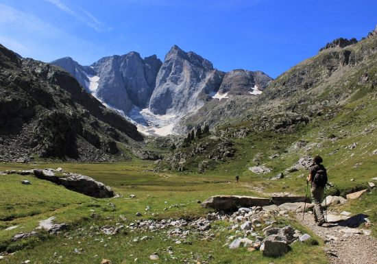 Le refuge des Oulettes, au pied du Vignemale