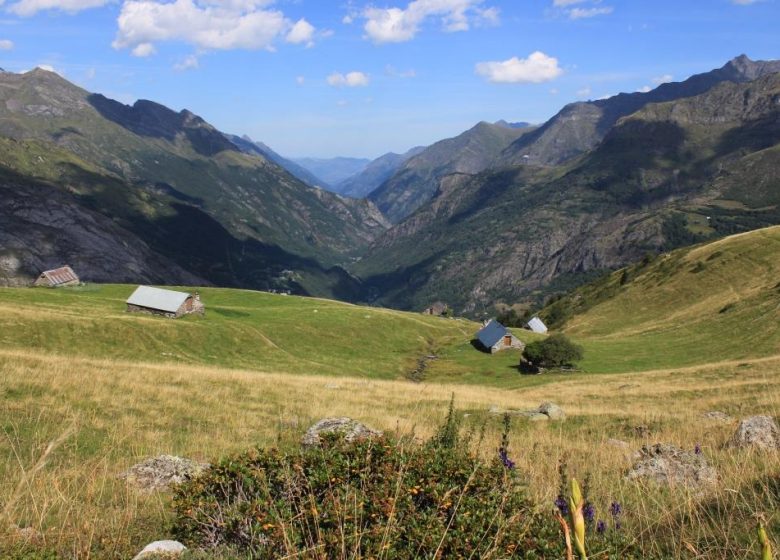 Les granges du plateau de Coumély